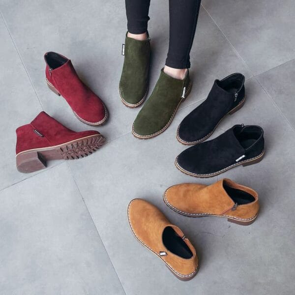 Korean version of boots for women with low heels and low tubes